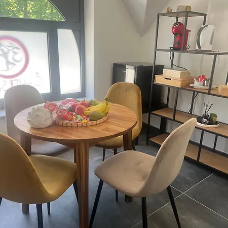 Gasthuis O3 Versaux Bernissart